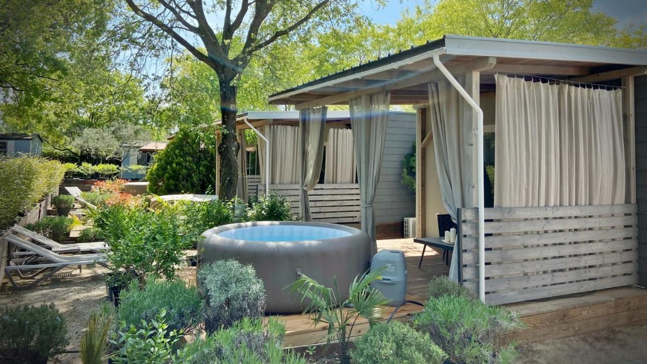 Boutique Mobile Homes Ulikarovinj (Adults Only) Экстерьер фото