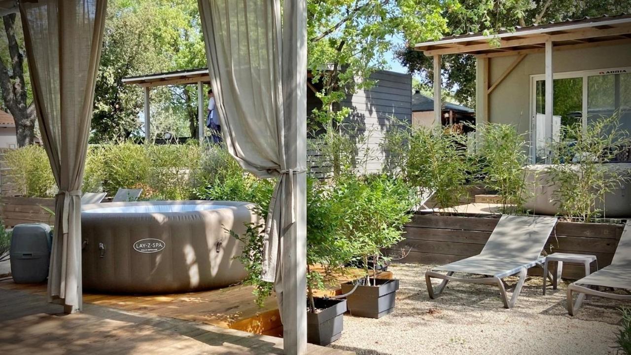 Boutique Mobile Homes Ulikarovinj (Adults Only) Экстерьер фото